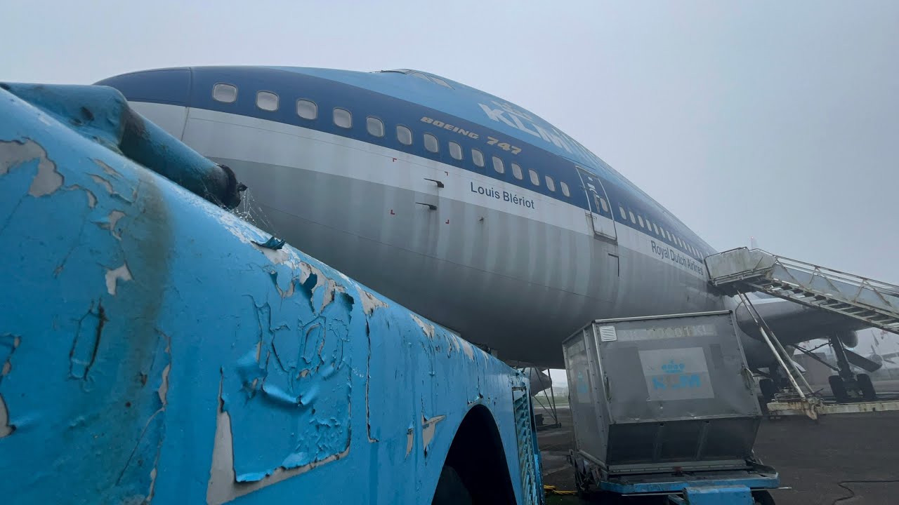 Lelystad Airport (LEY) - Inside KLM Boeing 747-200 ✈️