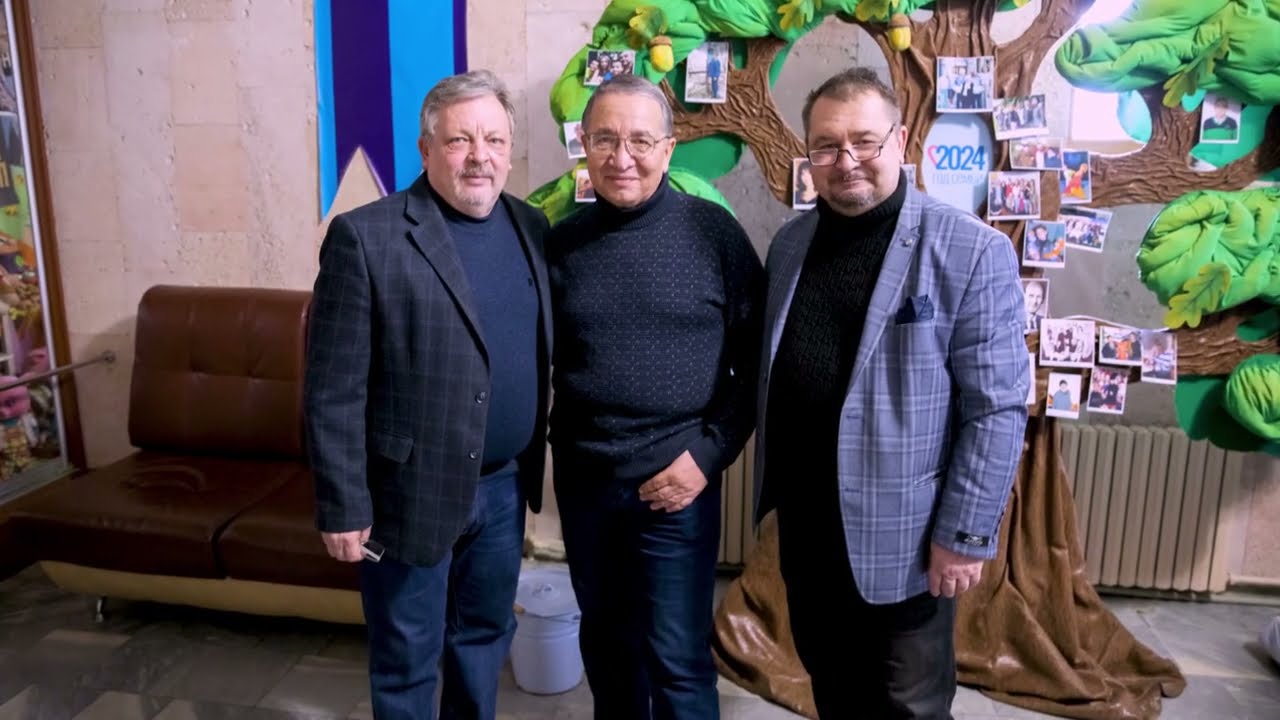 &laquo;Большие гастроли&raquo;  в прифронтовой зоне
