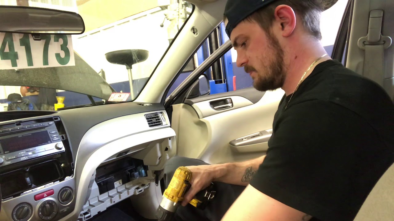 Subaru Impreza airbag
