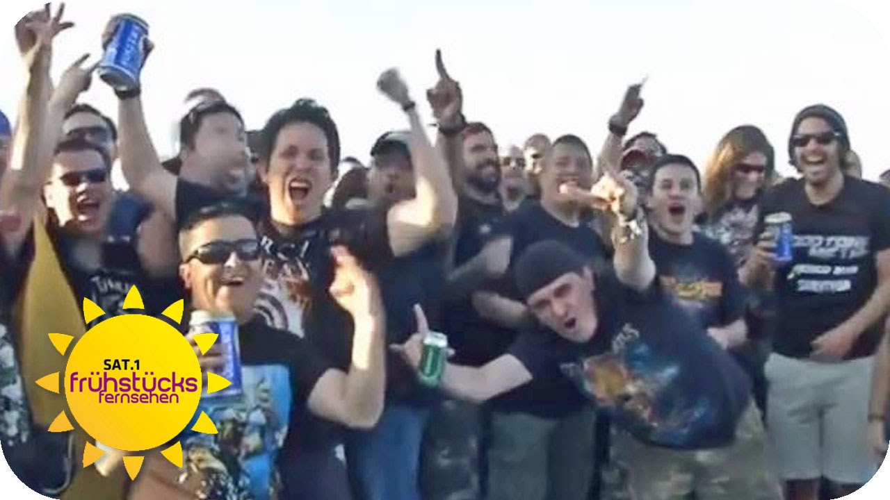 Schlagerfans auf der Metal-Kreuzfahrt | SAT.1 Frühstücksfernsehen