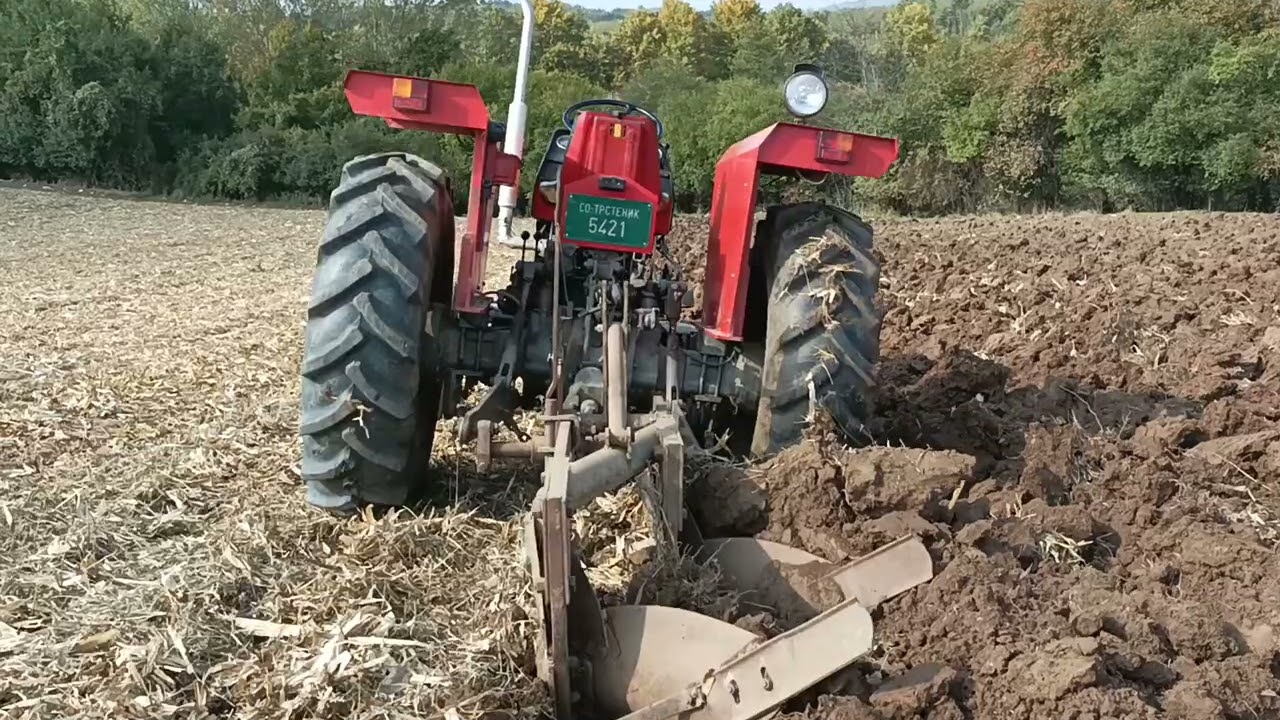 Za hejtere sto misle da su pametni a oru sa krsevima od traktora i plugom bez raonika.