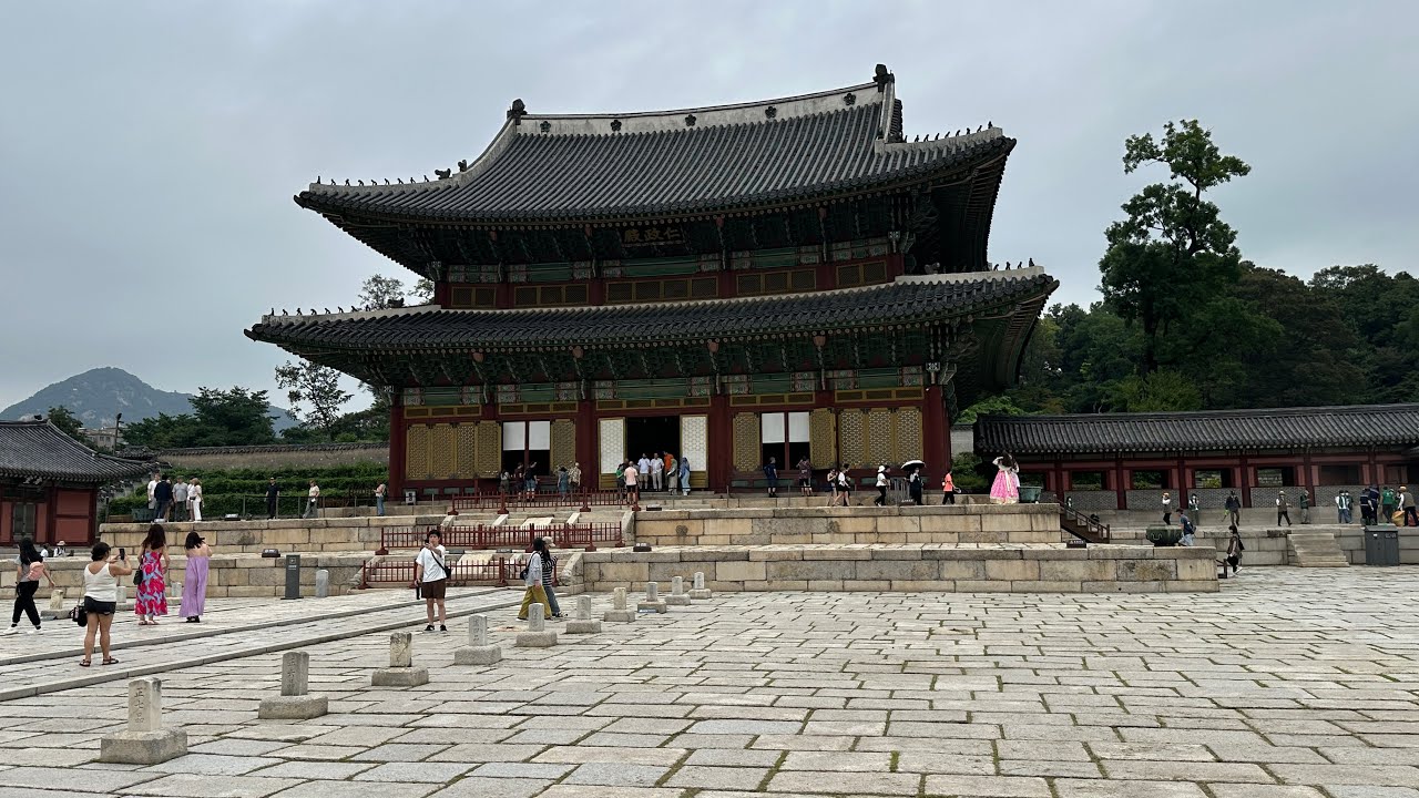 FREE KOREA TRANSIT TOUR: an awesome experience of Seoul, S Korea.