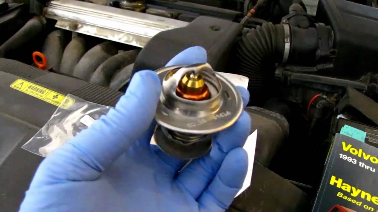 Thermostat repair and coolant flush on a Volvo 850 Part 1