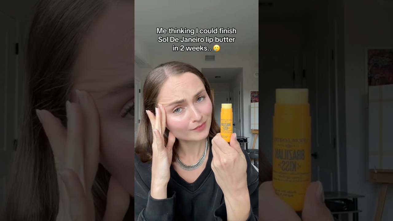 I thought I could finish this lip balm in 2 weeks 😂.. #soldejaneiro #lipbalm #lipbutter
