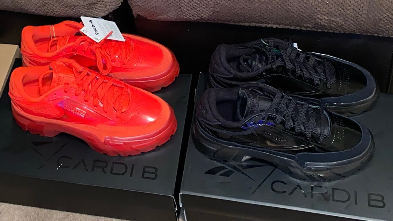 Opening Christmas Presents 2020 + Making Cookies & Milk|| CARDI B SHOES