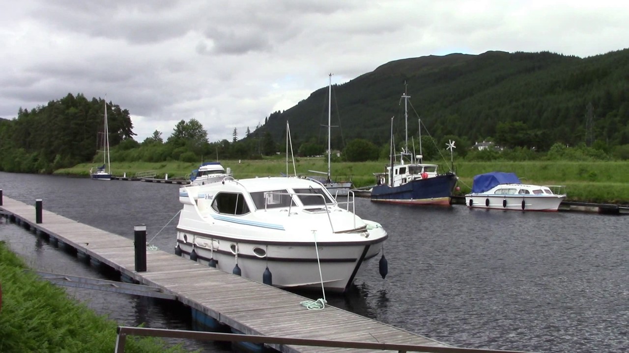 A Cruise on the Caledonian Canal