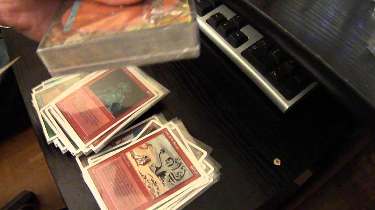 Opening 10 pieces of MTG revised FWB Italian starters ... Duals ??