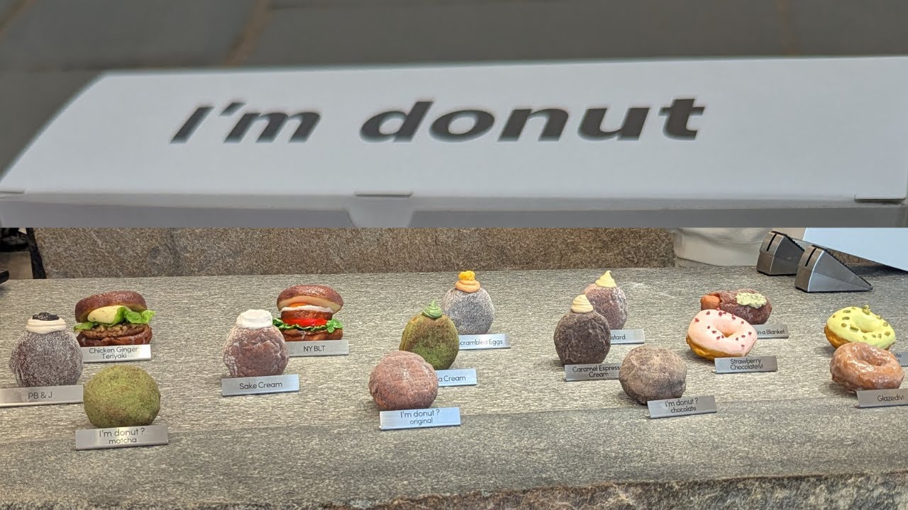 I'm donut? Japanese doughnut shop opens in Times Square