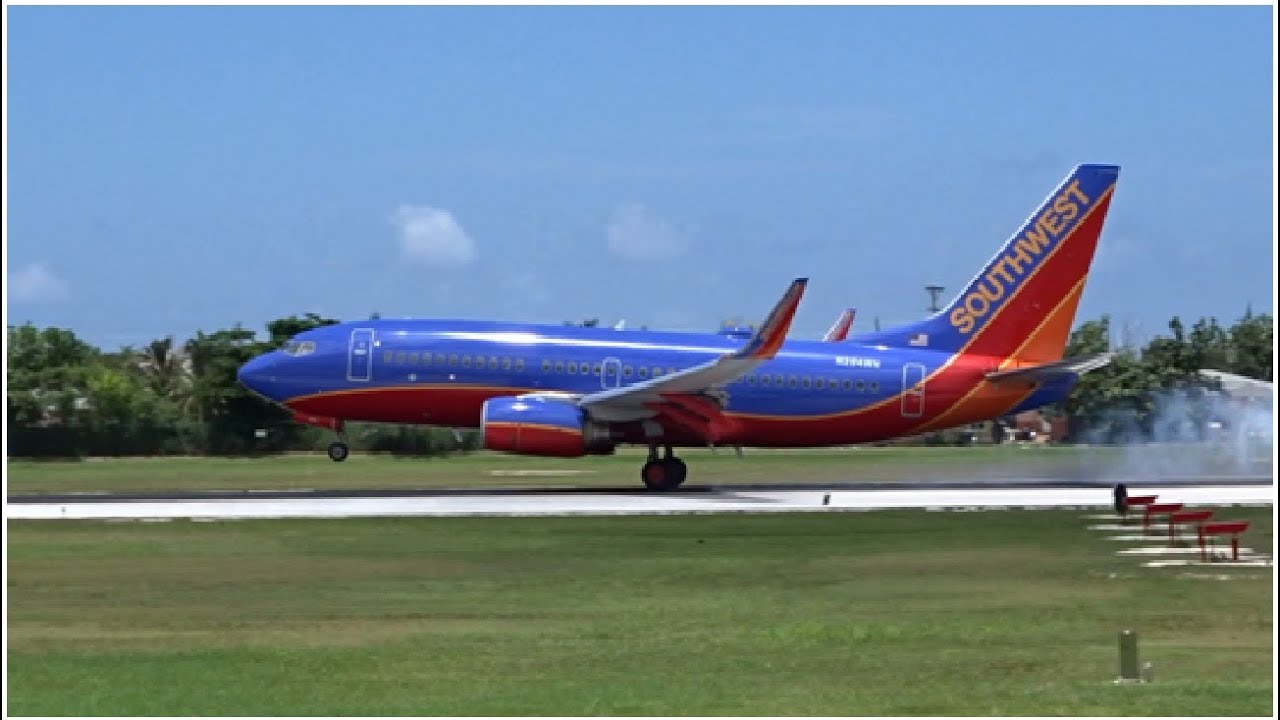 Planespotting in the Cayman Islands - A compilation of landings and takeoffs