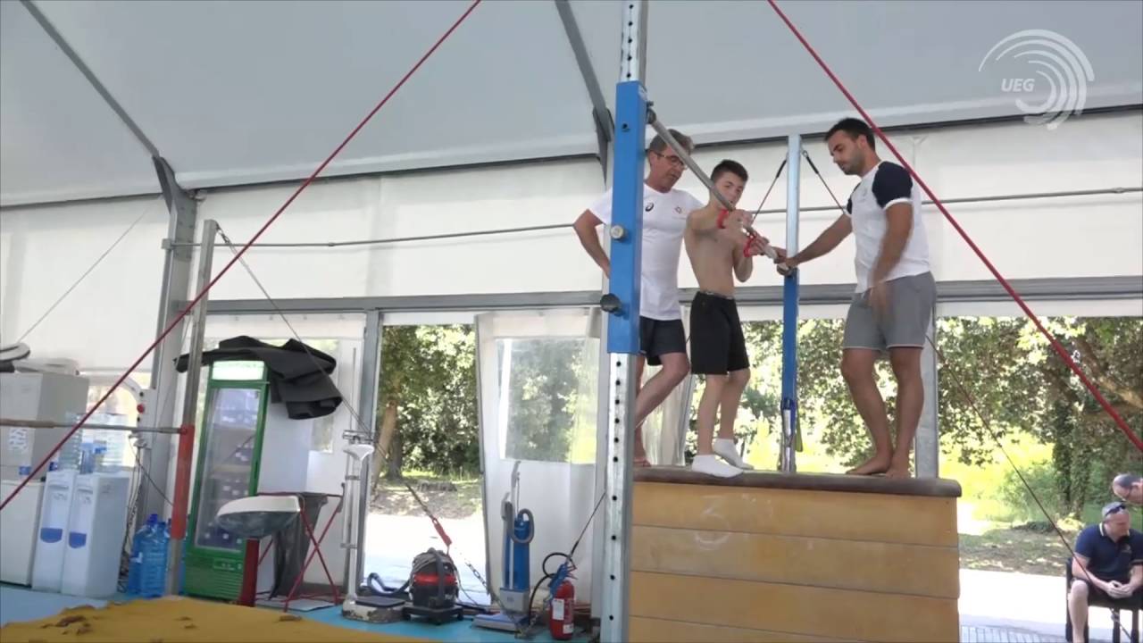 HIGH BAR 2016