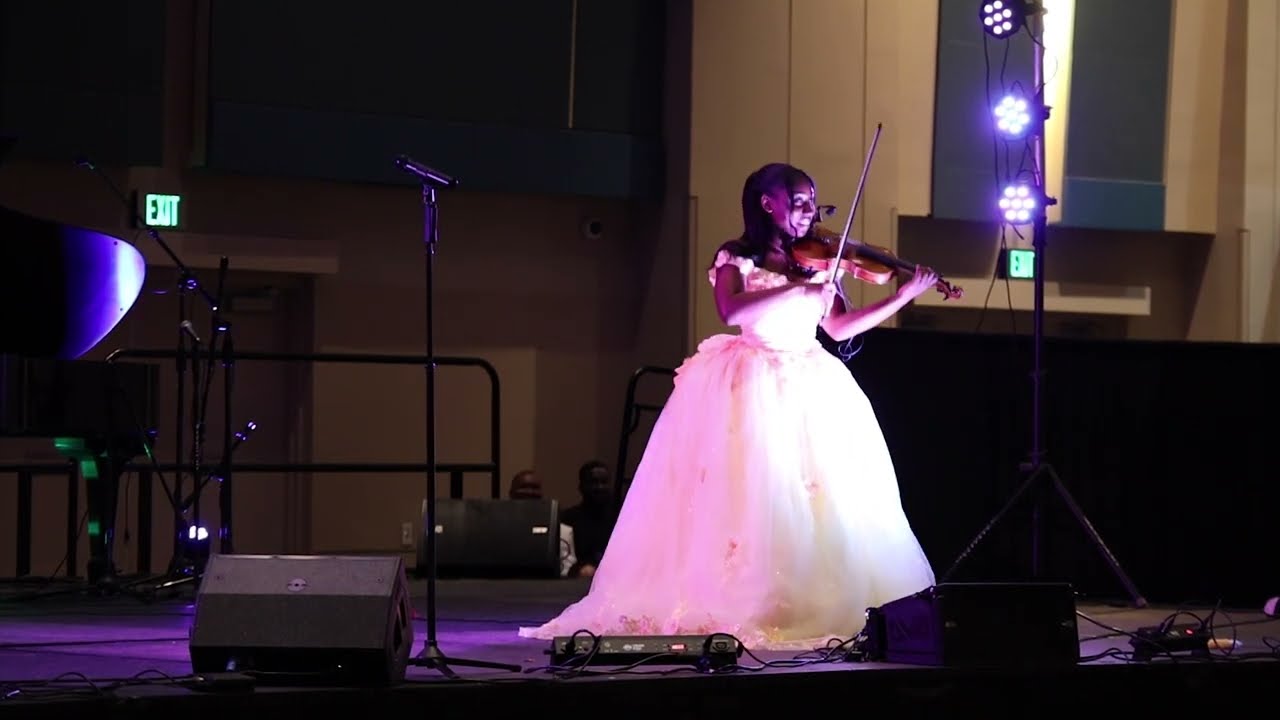 Sarah Bazile Concert X- Camionette Cherie