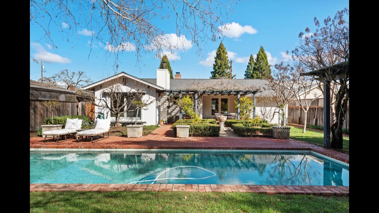 1841 Spring Mountain Road, St. Helena