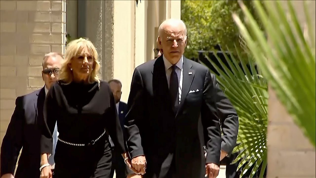 Crowd chants 'do something' as Biden visits Uvalde to console grieving families