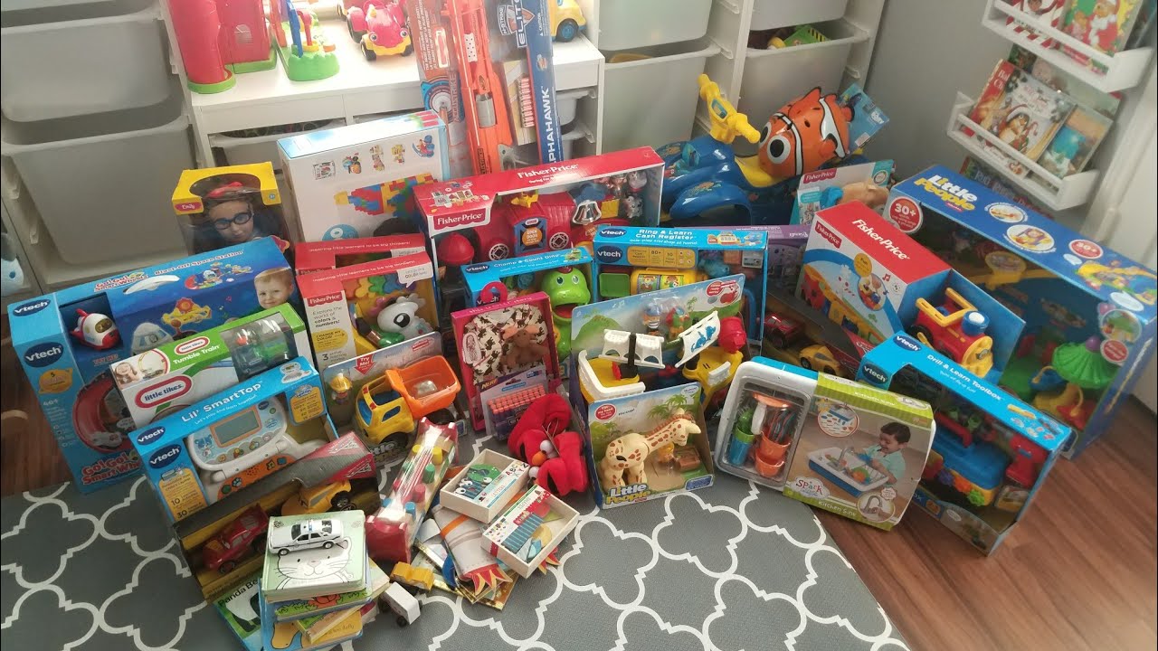 What I got my toddler for Christmas 2017 | Plus family kids gifts and stocking stuffers!