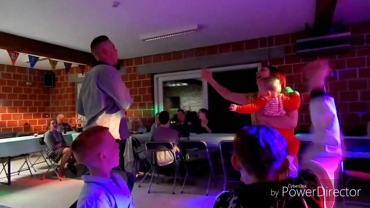 Vidéo de la Journée et soirée unique👌👍💗pour le baptême et anniversaire de thyméo...