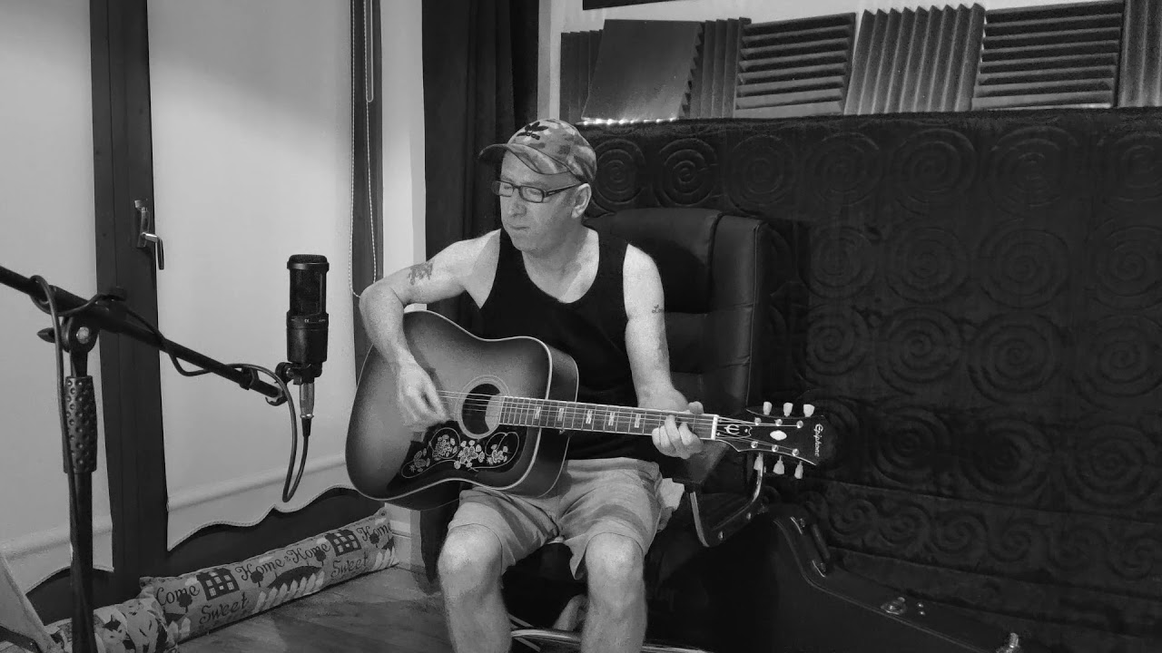 NOEL GALLAGHER - TRYING TO FIND A WORLD THATS BEEN AND GONE-COVER