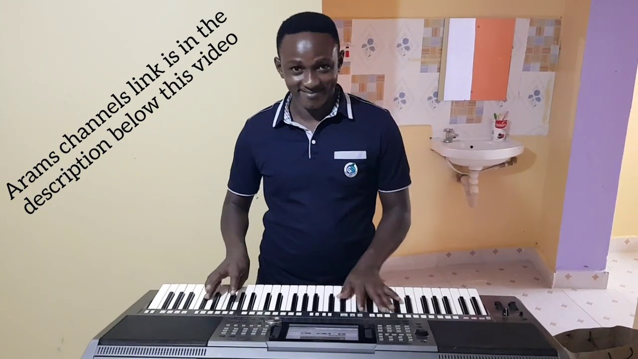 LOOK AT THIS MAN PLAYING CRAZY BASS AND SOLO ON PIANO🔥🔥🔥🔥