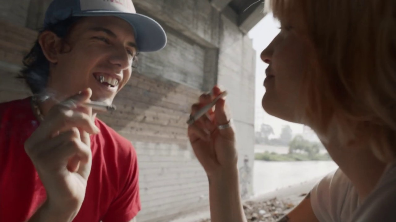 Cold War Kids - Who's Gonna Love Me Now (Official Video)