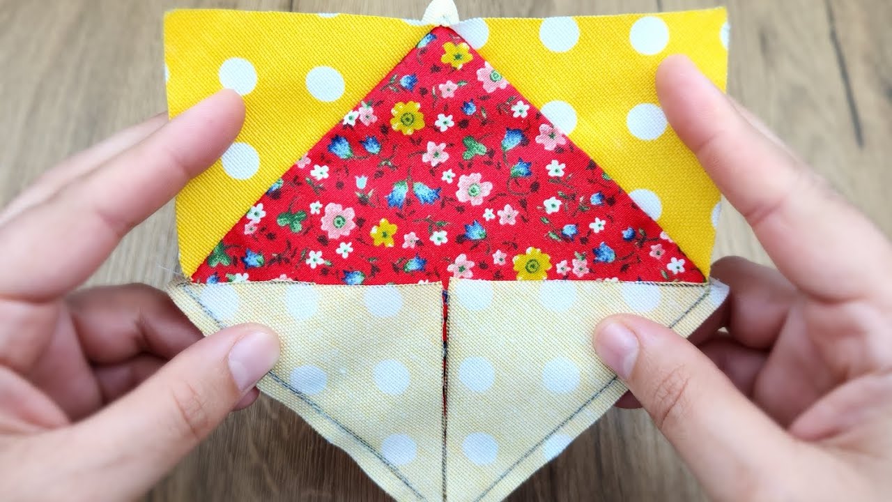 Patchwork square opening pattern work.