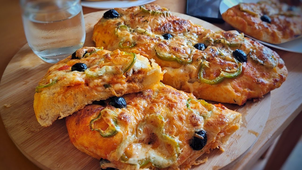 وجديها بلي عندك فدار حسن من طاكوس و حسن من لي سندويش يعشقها لكبير و صغير | بيتزا كالزوني 😍
