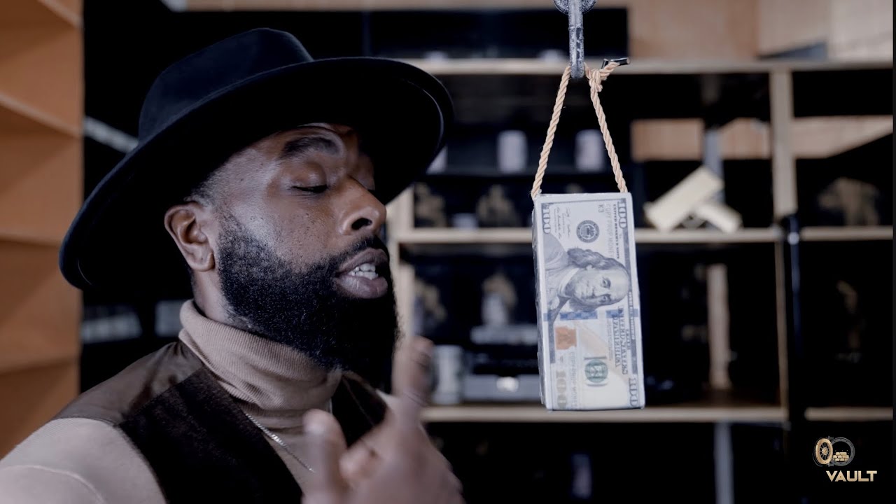 G  serval - Kissin | Vault Mic Performance