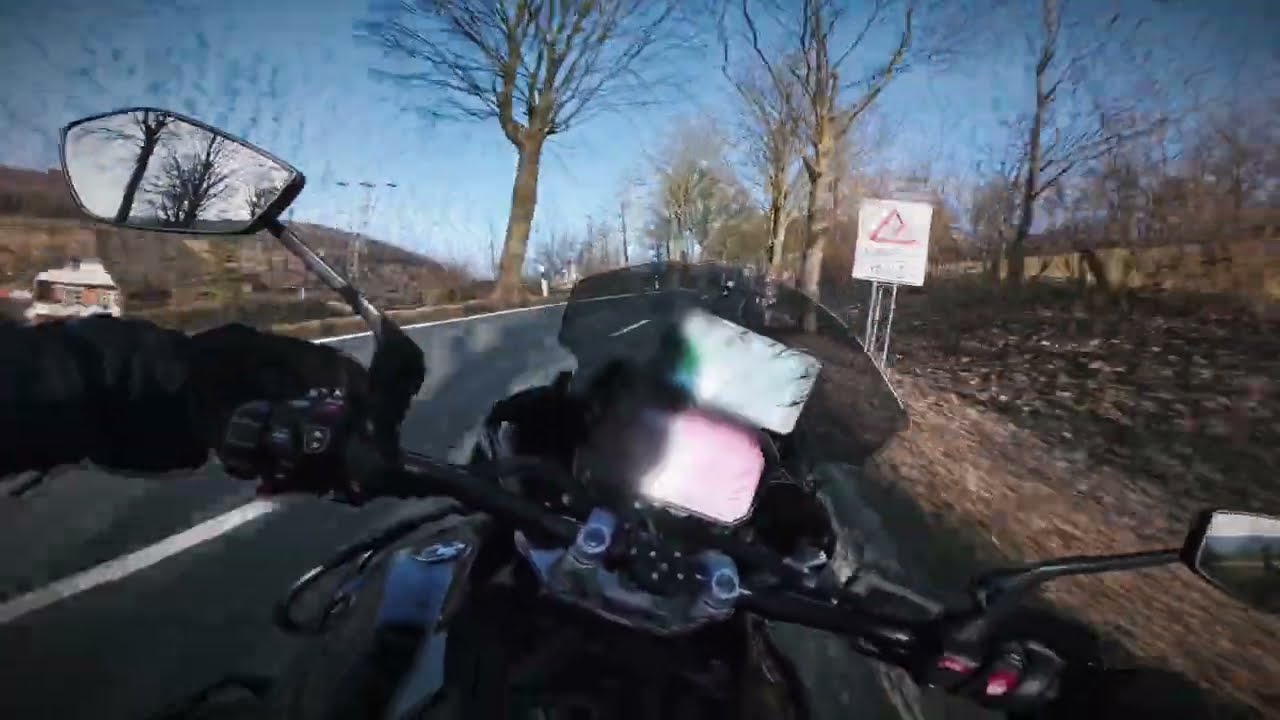 Erste Fahrt am 26.2.26. Von wegen der Asphalt ist zu kalt für die Reifen