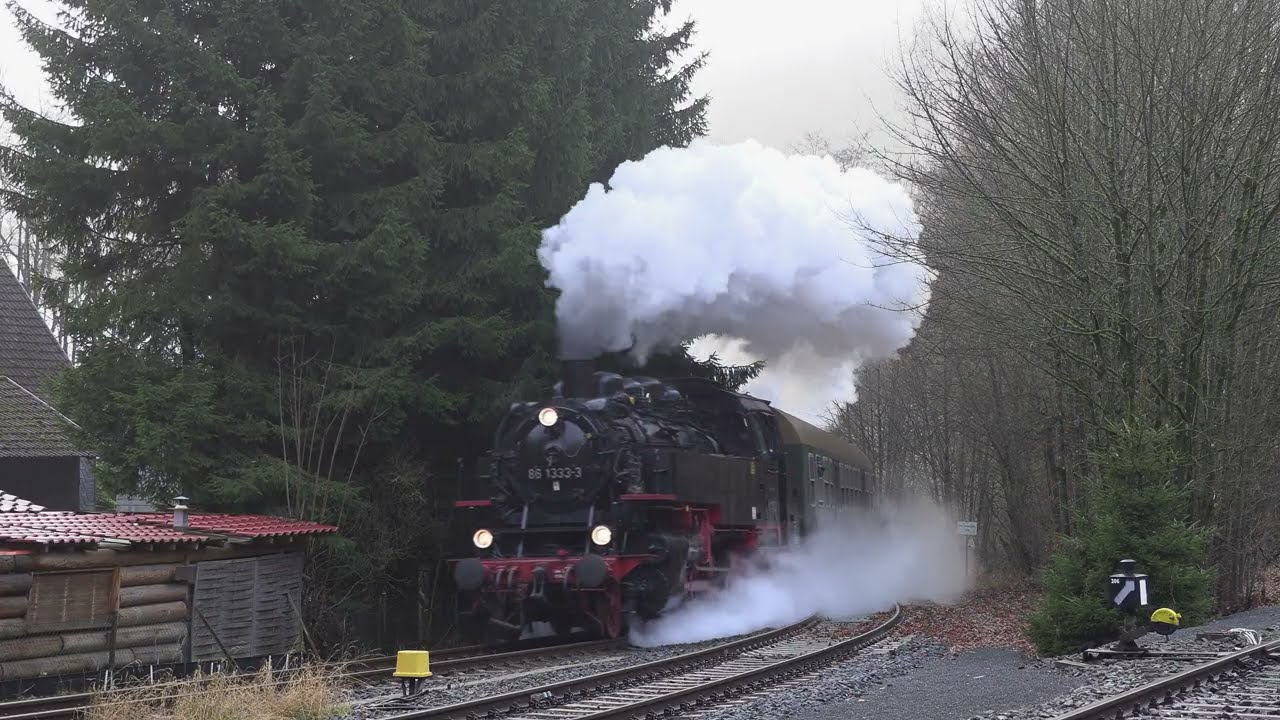 86 1333 mit Sonderzug und 218 333 von Sonneberg nach Neuhaus und Rauenstein