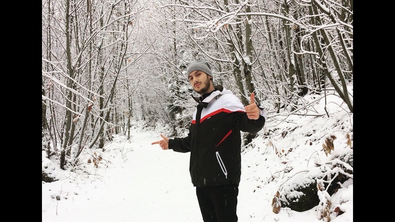 Mr.Favo - Snow Flow