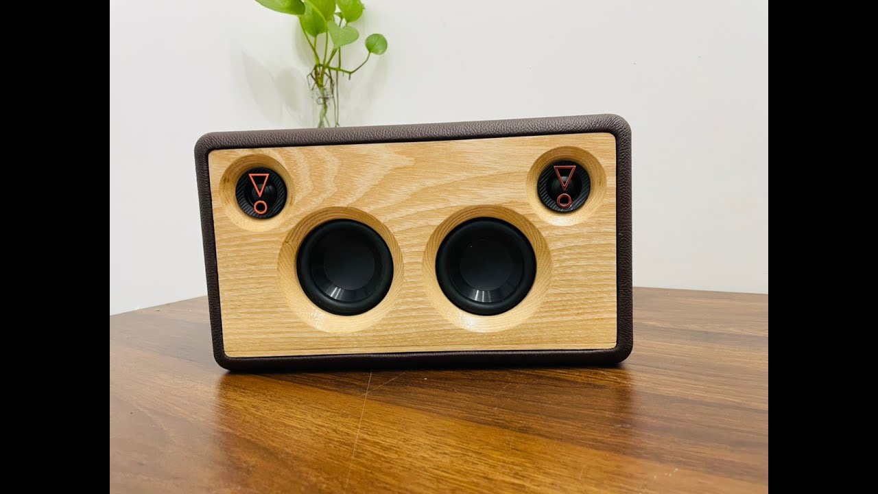 DIY Mini Bluetooth Boombox 2022