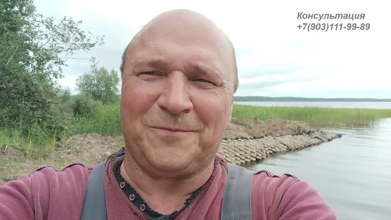 Скважина на берегу озера Селигер