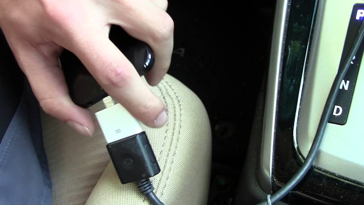 Apple Lightning to 30 Pin Adapter in Your Car!