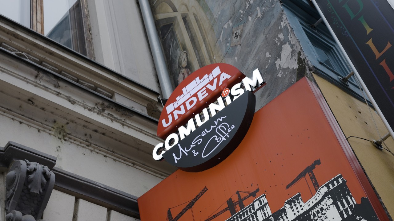 Comunismul românesc prin obiecte