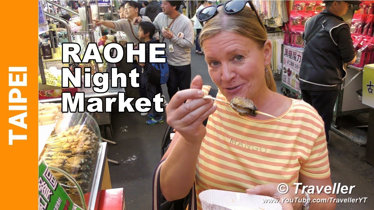 Food at the RAOHE NIGHT MARKET in Taipei - Best Market for Taipei Street Food!