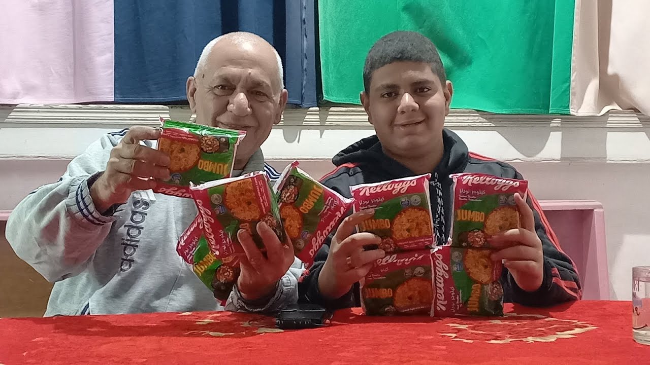 تحدي نودلز بين محمود و ناصر علي اربع كياس حجم كبير