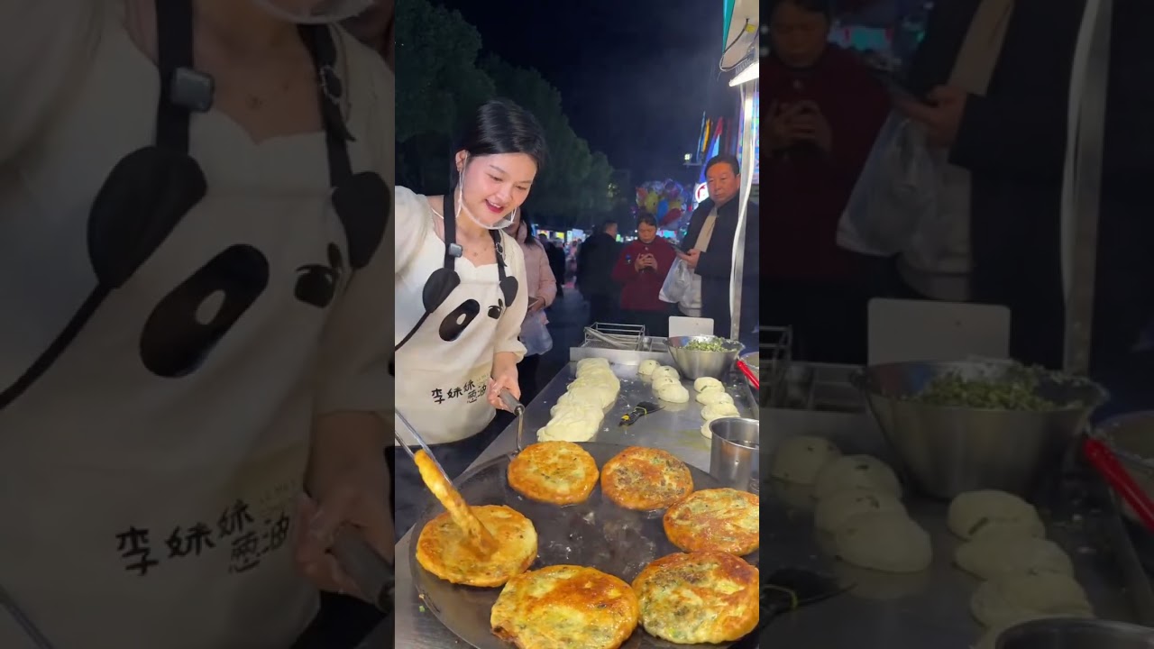 Set up a stall and sell 1,000 scallion pancakes every day!