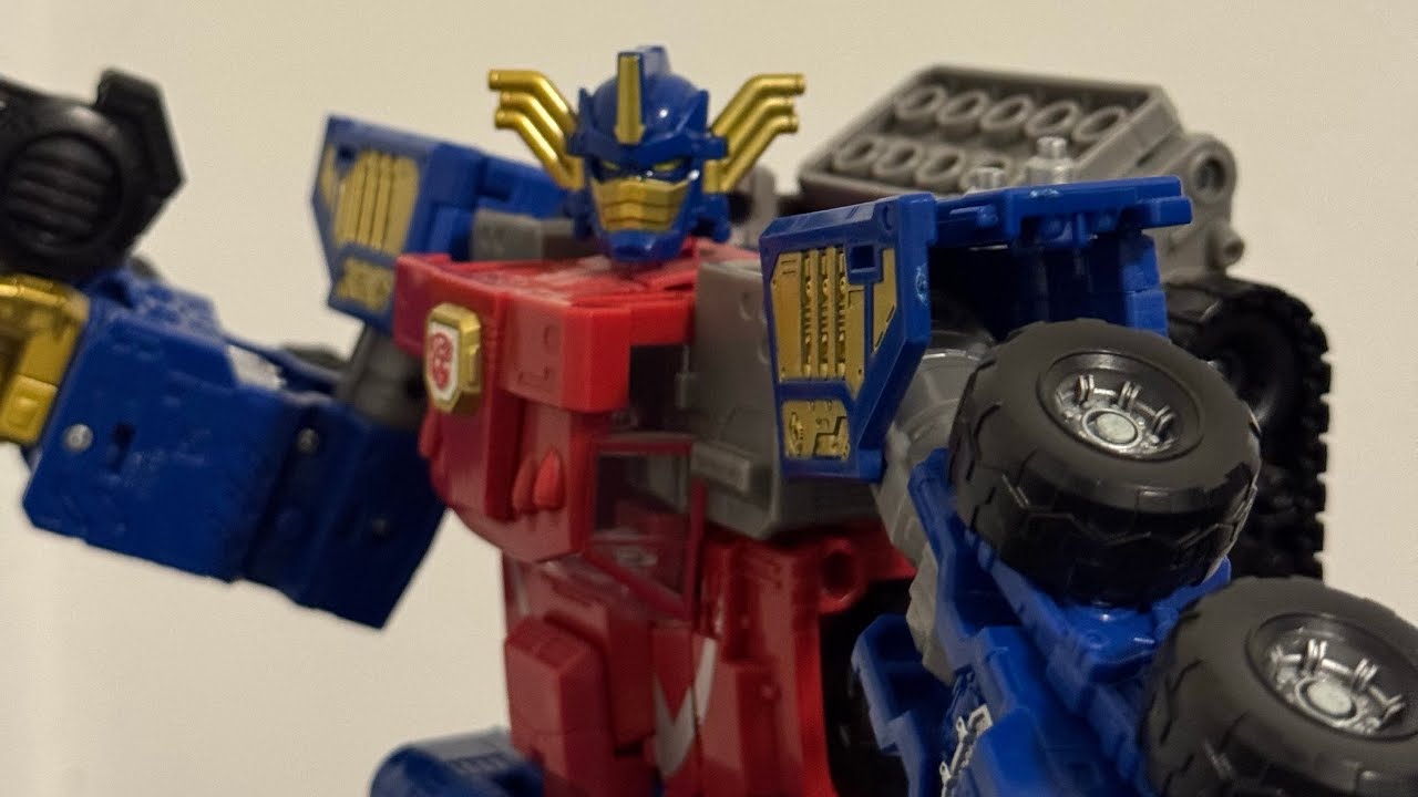 ARMADA OPTIMUS PRIME (legacy) TRANSFORMERS
