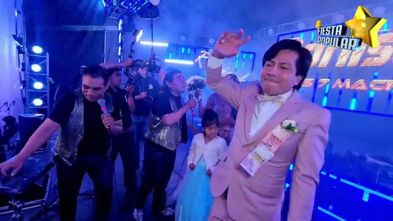 LOS RONISCH  JUNTO A  MARIO  CHOQUE LA BODA DEL AÑO