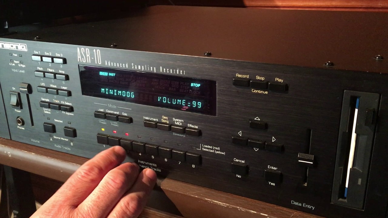 Ensoniq ASR-10 Sampler / Sequencer / Processor