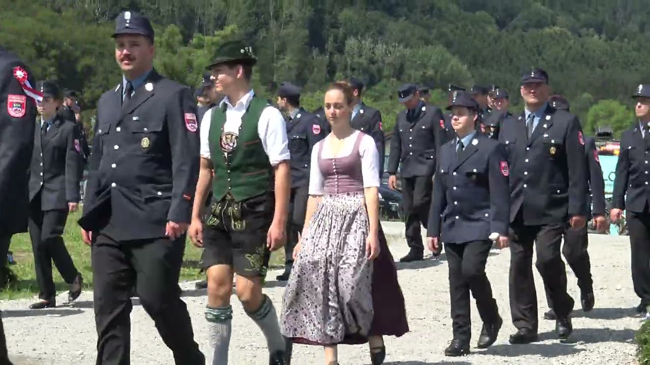 155 Jahre Freiwillige Feuerwehr Brannenburg Teil 2 Festzug