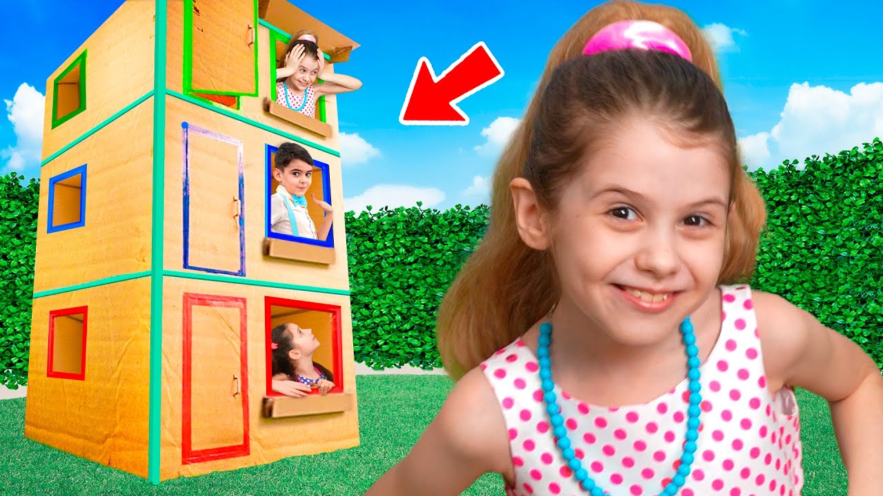 Giant Cardboard Hotel and other funny Adventures for kids with Eva