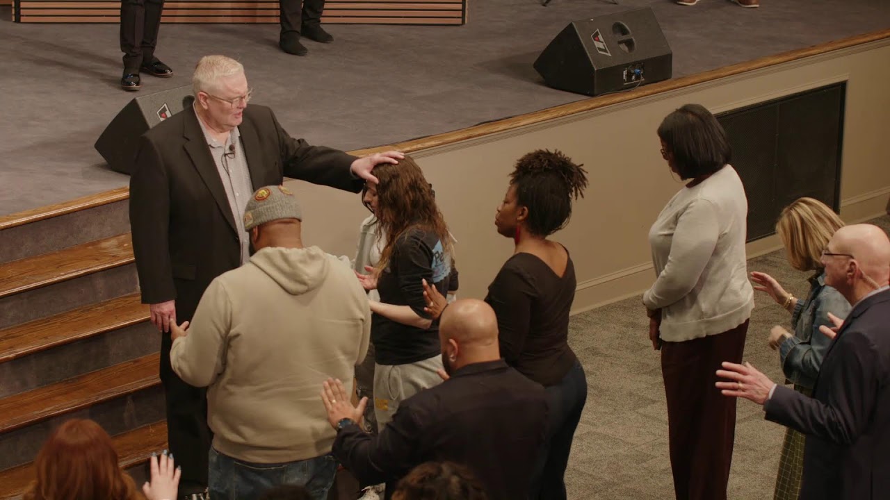 Join us LIVE for Faith Church's Sunday Morning Worship Experience. [11:00AM]