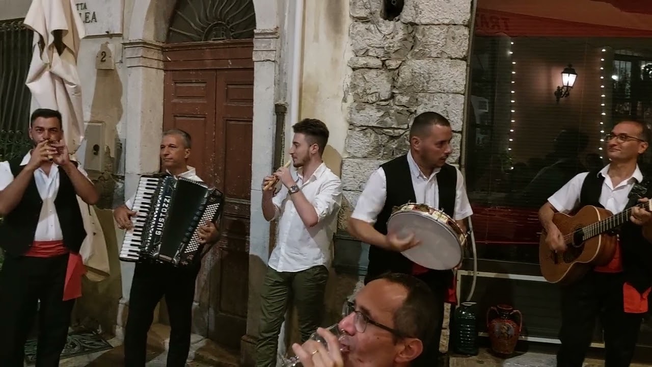 Polka "la disperata" 🤯🎶