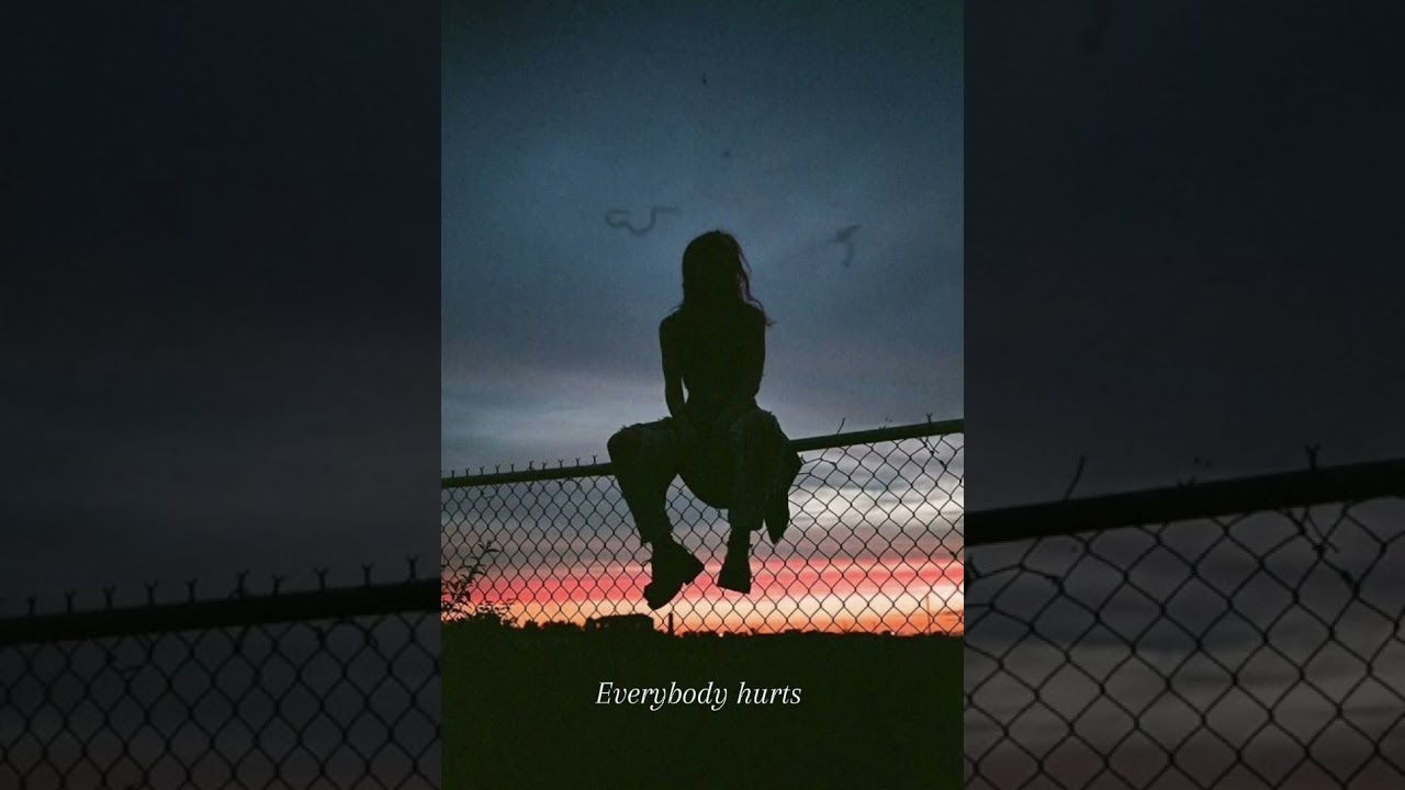 Avril Lavigne - Everybody hurts [slowed + reverb]
