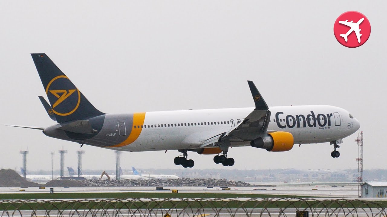 CONDOR Boeing 767-330(ER)  Chicago landing  (D-ABUF)