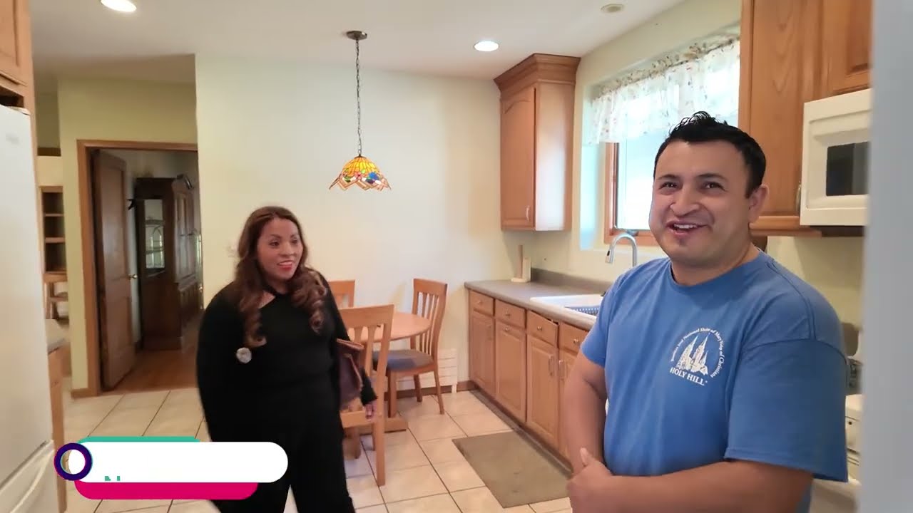 Casa preciosa , Nos dan un tour y como renovaran el basement