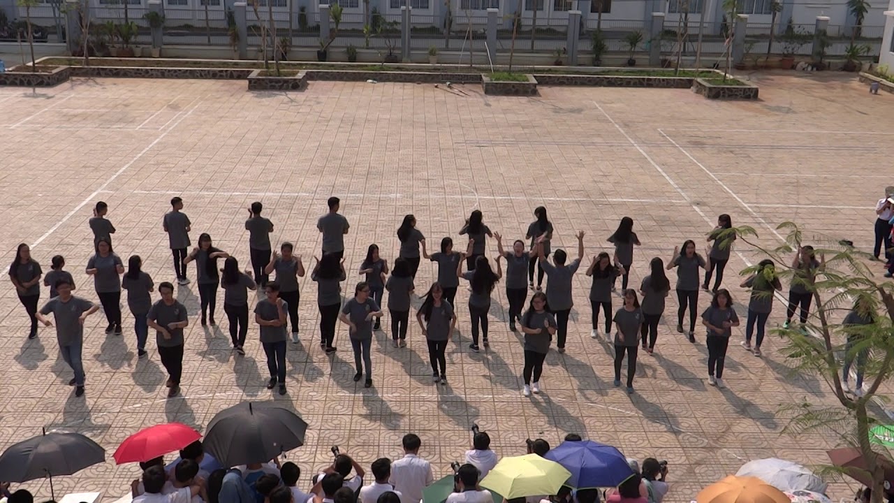 Flashmob 2018 - 11B2 - THPT Gia Định