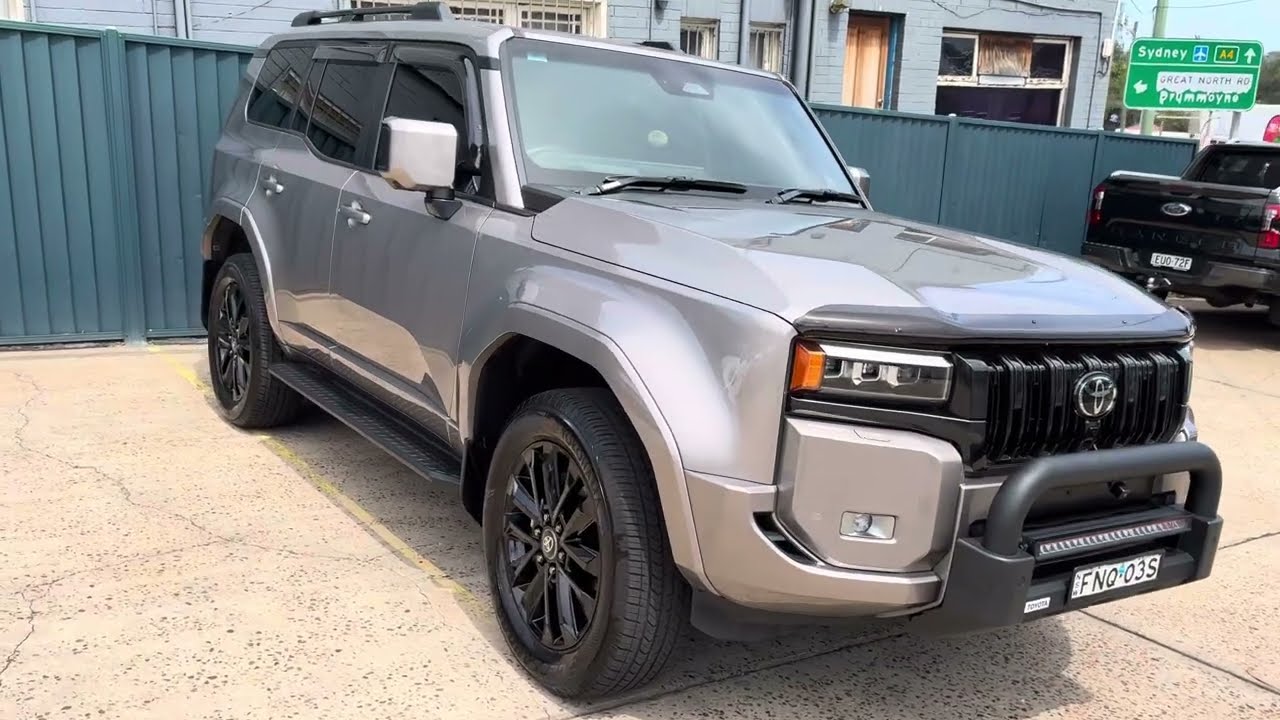 2025 Toyota Prado Kakadu - walk around video - (no commentary)