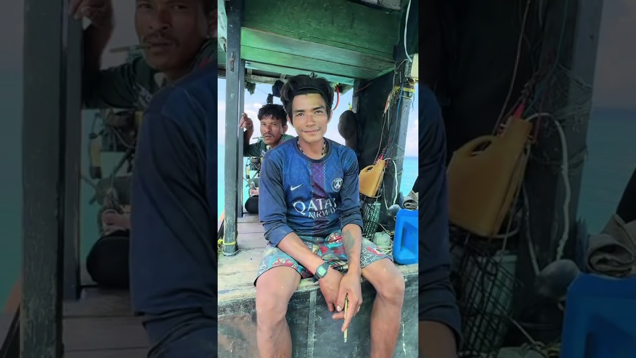 ငှါးဖမ်းလှေ ရောက်လာပြီး ငါးပေးမယ်ဆိုလို့ သွားယူတာပါ.. ဟိုနေ့က 