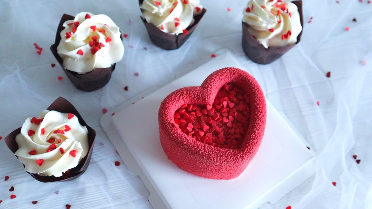 How to make Red Velvet Cupcakes | Easy and moist red velvet cupcakes recipe 