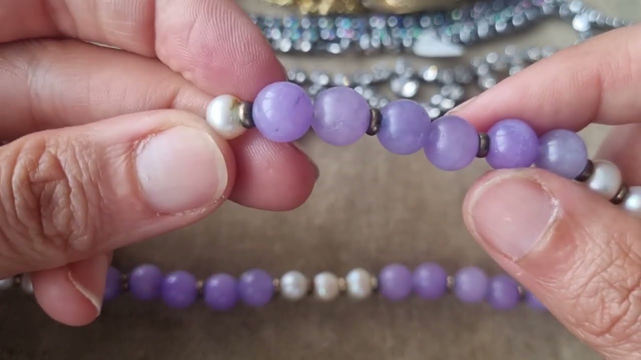 51.Vintage jewellery from charity and second hands in UK. Some random sold video